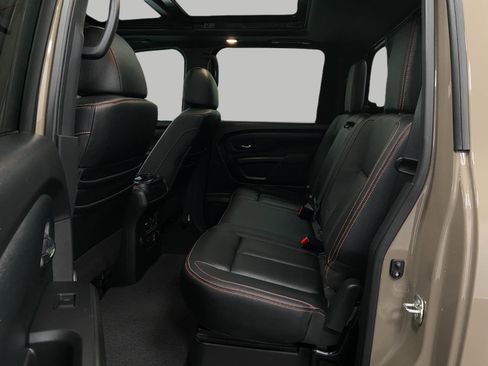 Used 2021 Nissan Titan PRO-4X w/ Pro-4x Convenience Package AWD/4WD image 33