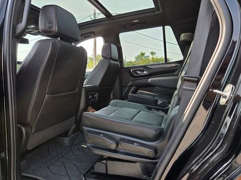 Used 2024 Chevrolet Tahoe RST w/ Luxury Package AWD/4WD image 12