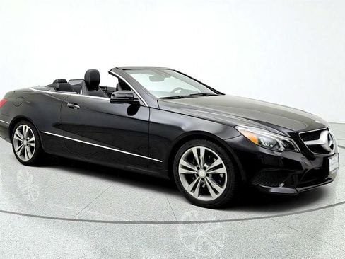 Used 2016 Mercedes-Benz E 400 Cabriolet image 3
