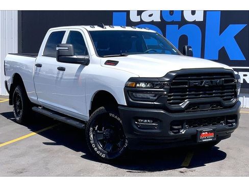 New 2026 RAM 2500 Tradesman AWD/4WD image 2