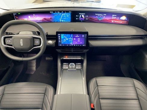 New 2026 Lincoln Nautilus Reserve AWD/4WD image 41