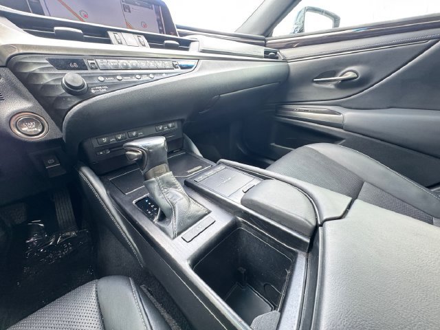 Used 2019 Lexus ES 350 w/ Premium Package FWD image 10