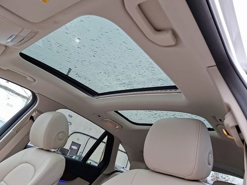 Used 2022 Mercedes-Benz GLC 300 4MATIC image 14