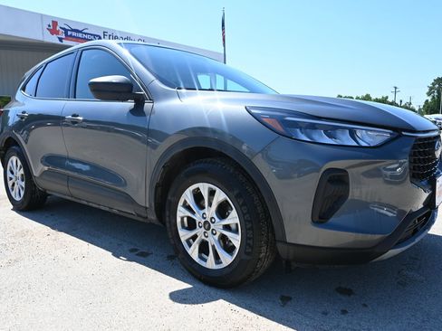 Used 2025 Ford Escape Active FWD image 4