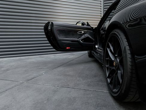 Used 2019 Porsche 911 Carrera GTS image 13