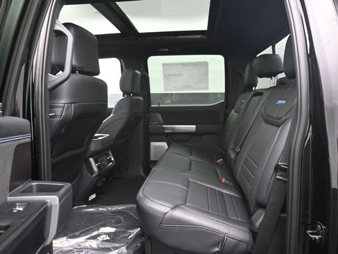 New 2026 Ford F250 Platinum AWD/4WD image 27