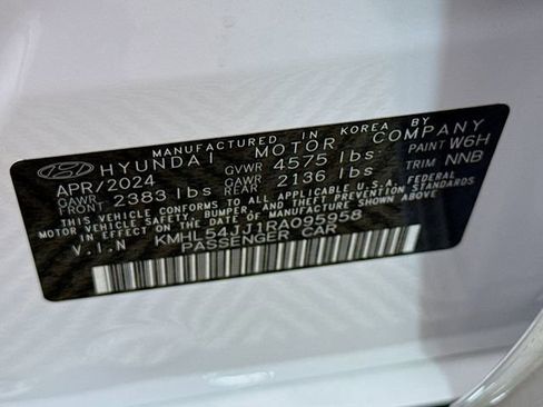 Used 2024 Hyundai Sonata Limited image 33