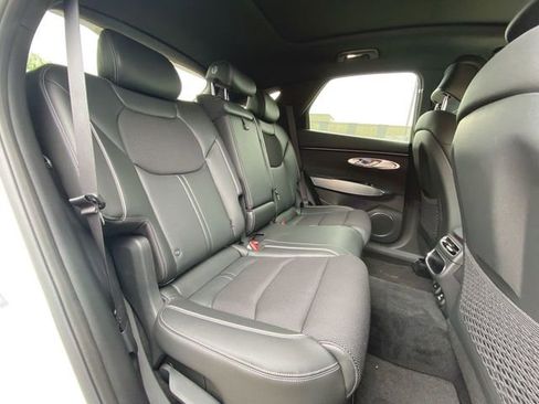 Used 2025 Genesis GV70 3.5T Sport AWD/4WD image 27