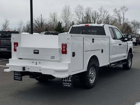 New 2026 Ford F350 XL w/ XL Chrome Package image 4