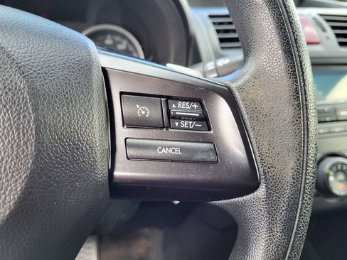 Used 2013 Subaru Crosstrek 2.0i Premium image 31