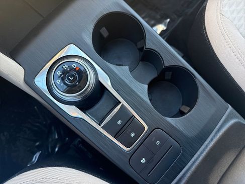 Used 2022 Ford Escape SE w/ Convenience Package image 32