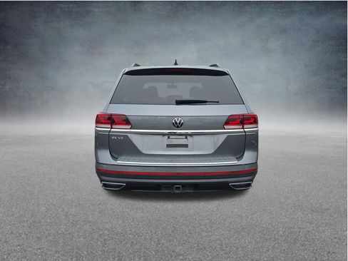 Used 2021 Volkswagen Atlas SE w/ Panoramic Sunroof Package FWD image 9