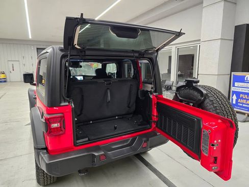New 2026 Jeep Wrangler Sport AWD/4WD image 30