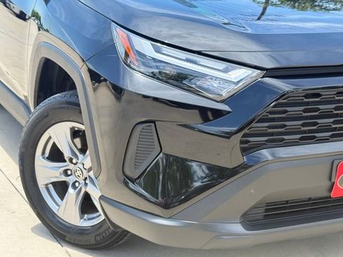 Used 2025 Toyota RAV4 XLE w/ Weather Package FWD image 3