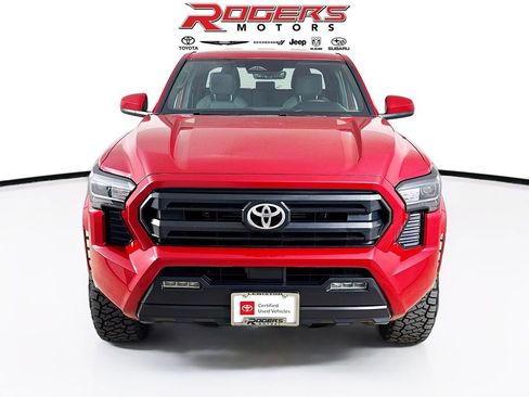 Certified 2026 Toyota Tacoma SR5 AWD/4WD image 7