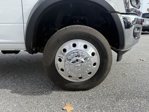 New 2026 RAM 5500 Tradesman w/ Chrome Appearance Group image 9