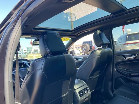 Used 2022 Ford Edge ST w/ Equipment Group 401A AWD/4WD image 23