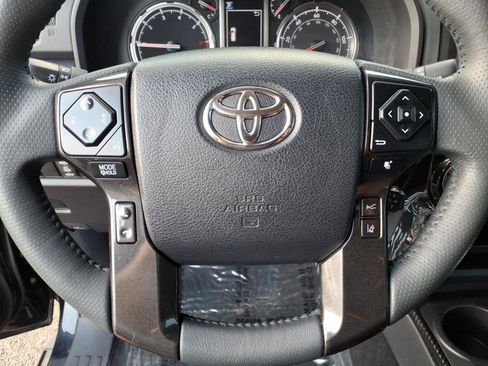 Certified 2024 Toyota 4Runner TRD Off-Road AWD/4WD image 12