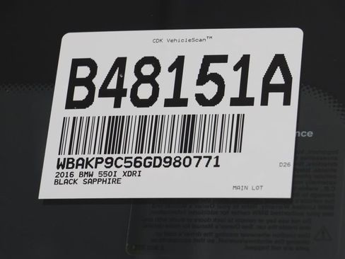 Used 2016 BMW 550i xDrive Sedan AWD/4WD image 26