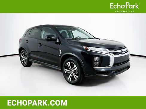 Used 2025 Mitsubishi Outlander Sport SE image 1