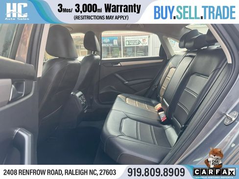 Used 2020 Volkswagen Passat 2.0T SE FWD image 15
