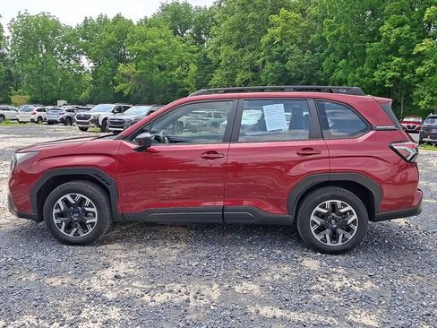 Certified 2025 Subaru Forester AWD/4WD image 6