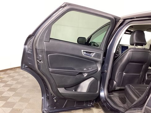 Used 2024 Ford Edge SEL w/ Convenience Package image 13