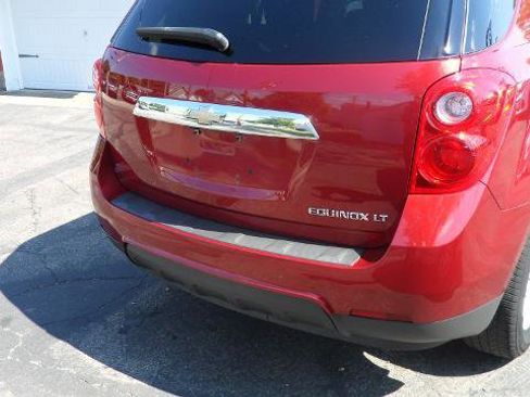 Used 2011 Chevrolet Equinox LT w/ Driver Convenience Package image 10