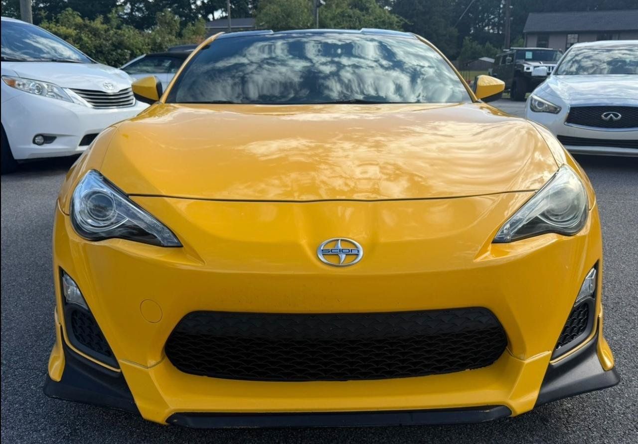 Used 2015 Scion FR-S Release Series 1.0 RWD image 2