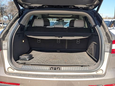 Used 2017 Lincoln MKX Reserve w/ Lincoln MKX Climate Package image 24