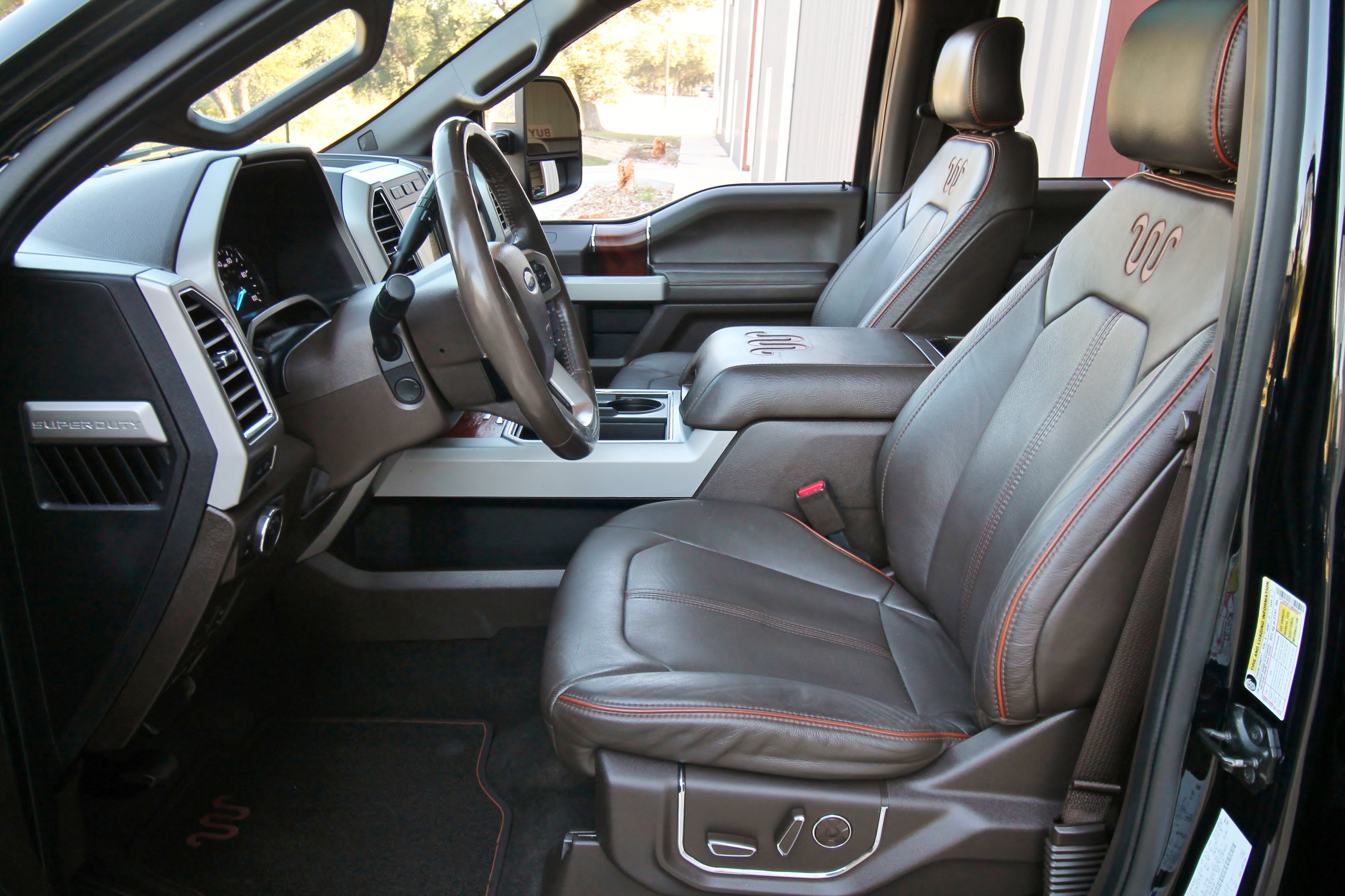 Used 2017 Ford F250 King Ranch w/ King Ranch Ultimate Package AWD/4WD image 23