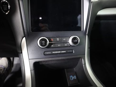 Certified 2023 Ford Edge SEL w/ Convenience Package AWD/4WD image 50