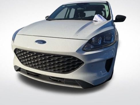 Used 2022 Ford Escape S image 1