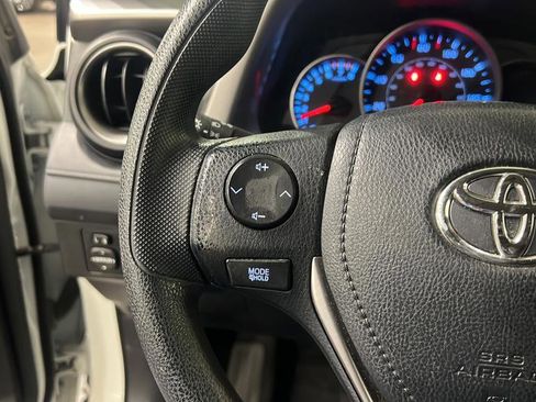 Used 2016 Toyota RAV4 LE image 27