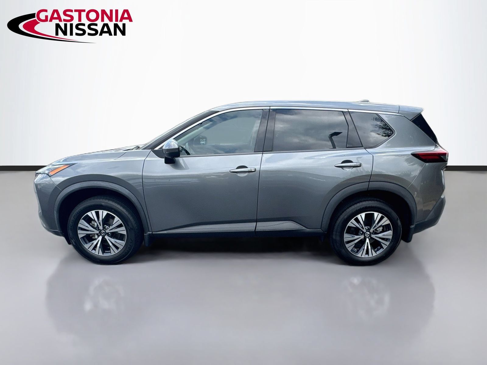 Used 2021 Nissan Rogue SV FWD image 5