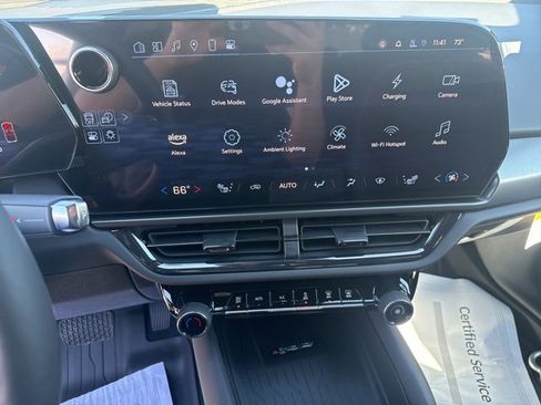 New 2025 Chevrolet Equinox EV RS image 14