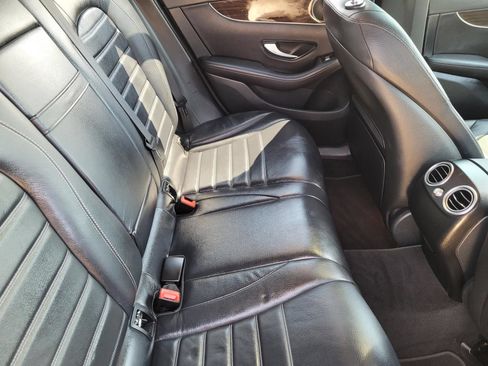 Used 2020 Mercedes-Benz GLC 300 image 13