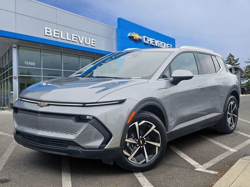 New 2026 Chevrolet Equinox EV LT AWD/4WD image 1