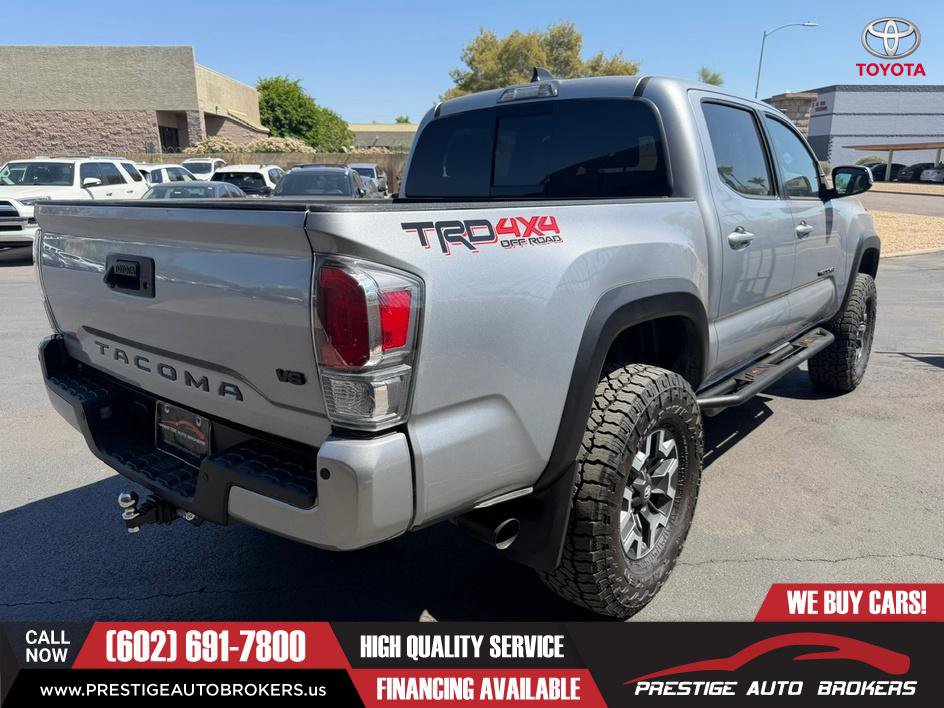 Used 2021 Toyota Tacoma TRD Off-Road w/ Technology Package AWD/4WD image 11