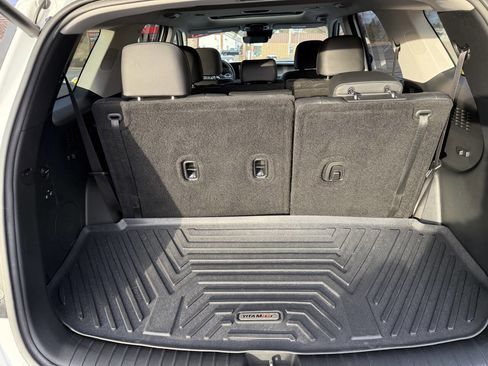 Used 2023 Hyundai Palisade SEL image 33