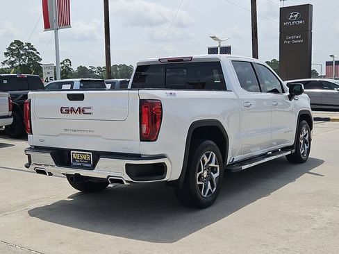 Used 2022 GMC Sierra 1500 SLT AWD/4WD image 5