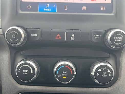 Used 2024 RAM 3500 Big Horn image 4