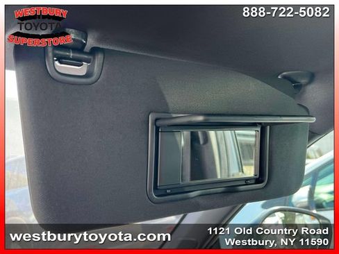 Used 2023 Honda Civic Sport image 28