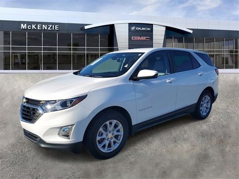 Used 2021 Chevrolet Equinox LT image 2