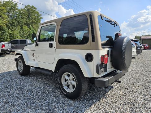 Used 1999 Jeep Wrangler Sahara image 6