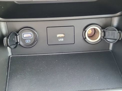 Used 2023 Hyundai Kona SEL AWD/4WD image 29