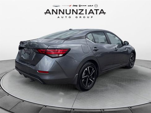 Certified 2025 Nissan Sentra SV image 5