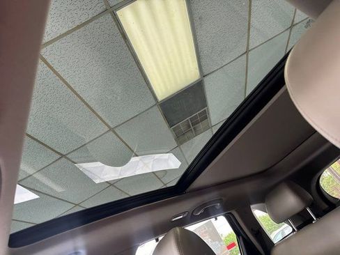 Used 2018 Kia Sorento EX w/ EX Advanced Touring Package image 19