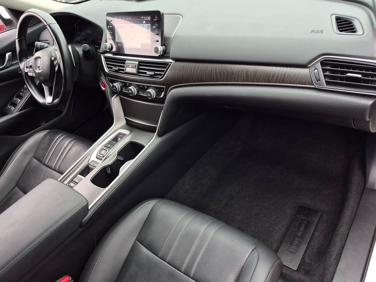 Used 2021 Honda Accord Touring image 39