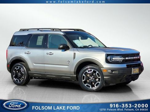 Certified 2023 Ford Bronco Sport Outer Banks w/ Tech Package image 1